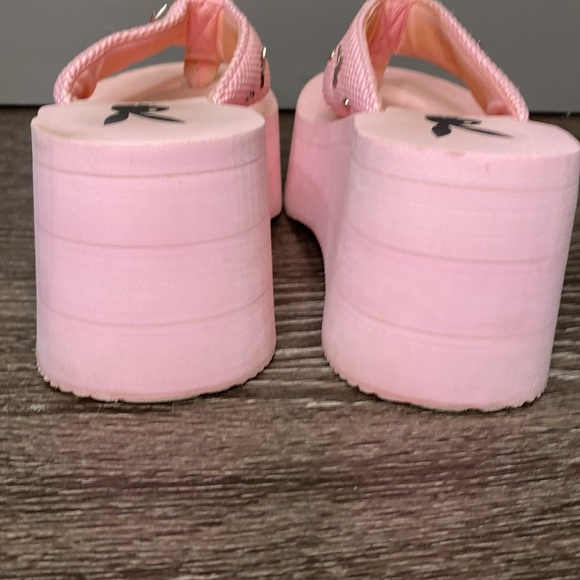 Playboy Vintage Platform Pink Sandals Size 6 - Picture 4 of 10